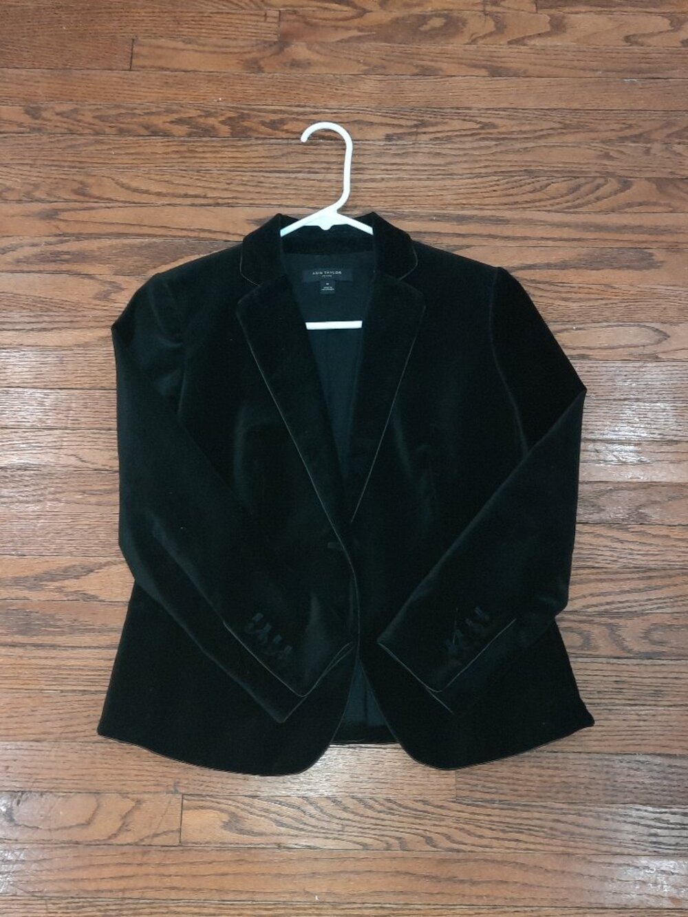 Black velvet blazer - Ann Taylor